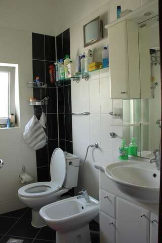 Апартаменты Apartments Durutović Бар Апартаменты с 2 спальнями-8